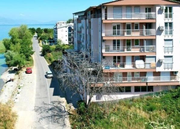 Apartment Ana V-Peshtani Ohrid Buitenkant foto