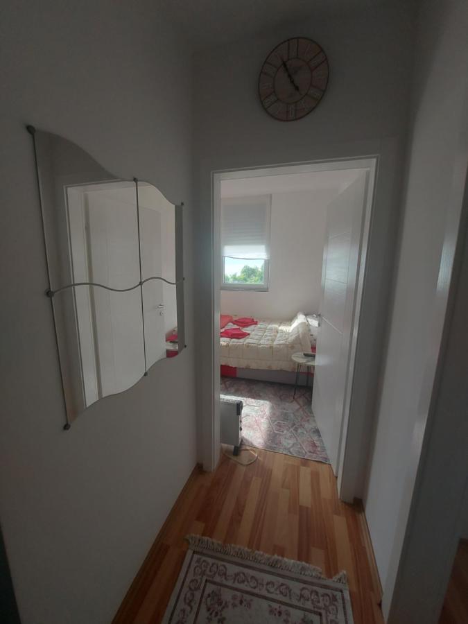 Apartment Ana V-Peshtani Ohrid Buitenkant foto
